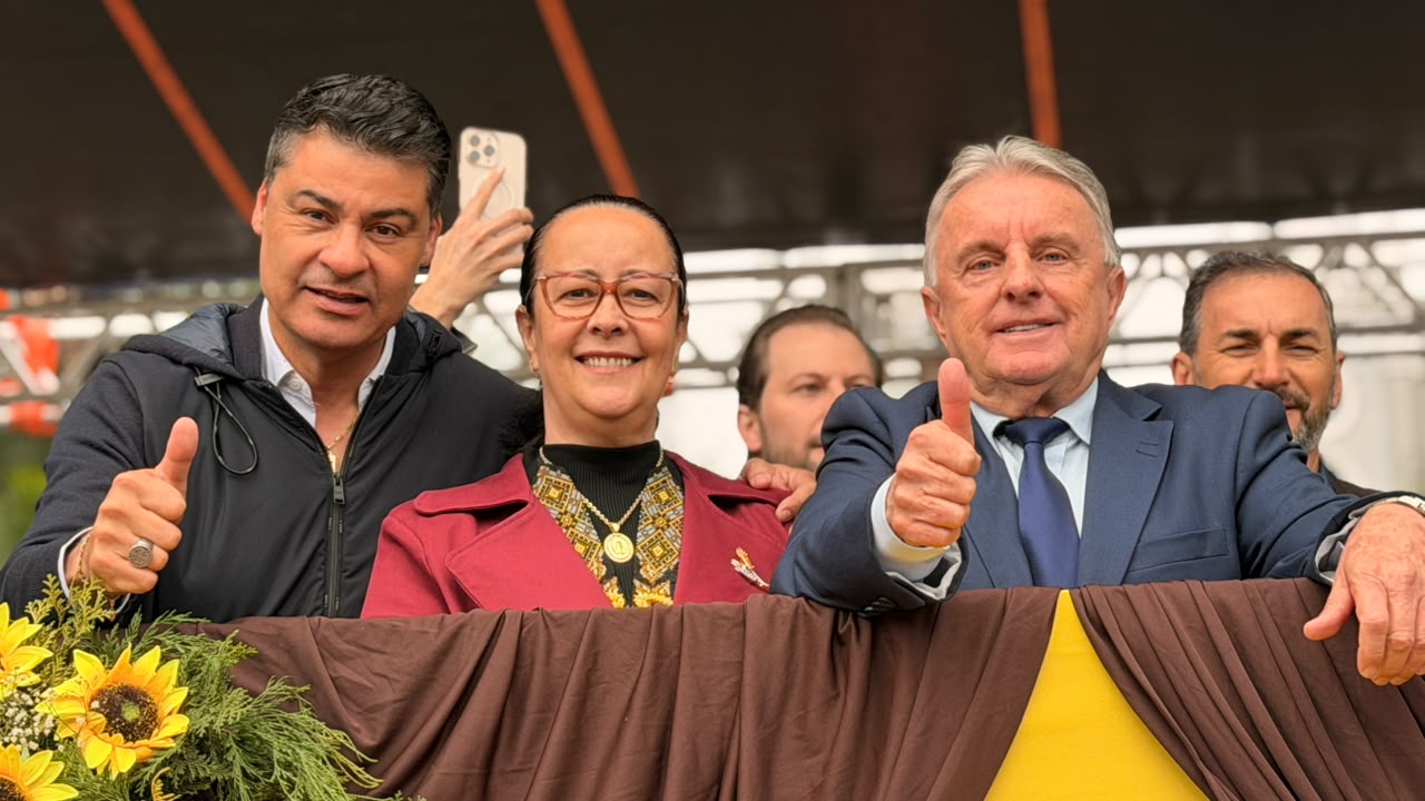 Marcelo Rangel participa de desfile cívico pelos 120 anos de Prudentópolis