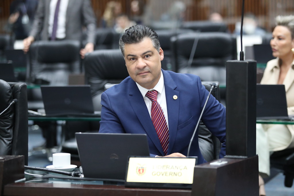 Projeto de Rangel reconhece Operário Ferroviário como patrimônio histórico e cultural do Paraná