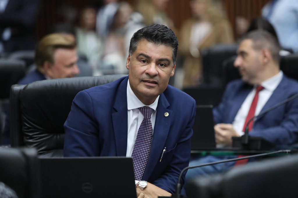 Projeto na ALEP propõe criação da Farmácia Veterinária Popular no Paraná